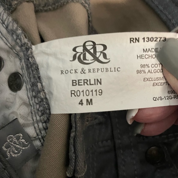 NWOT Subtle grey sheen 5 pocket pants sz4 - Picture 4 of 4